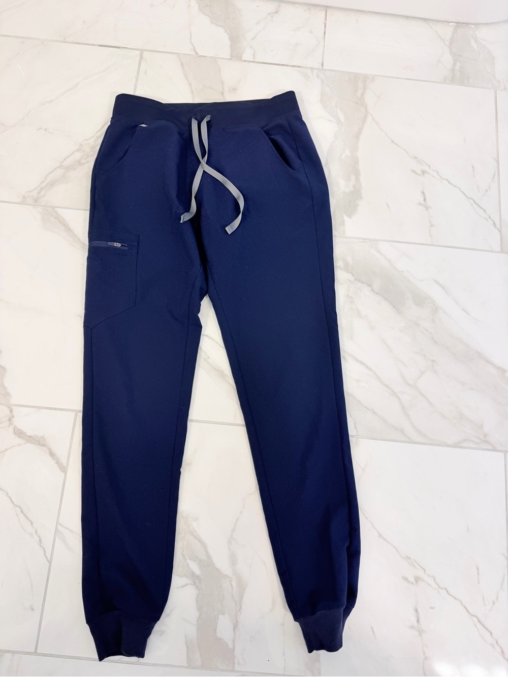 Figs joggers NWOT